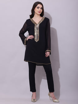 Nadira Kurti