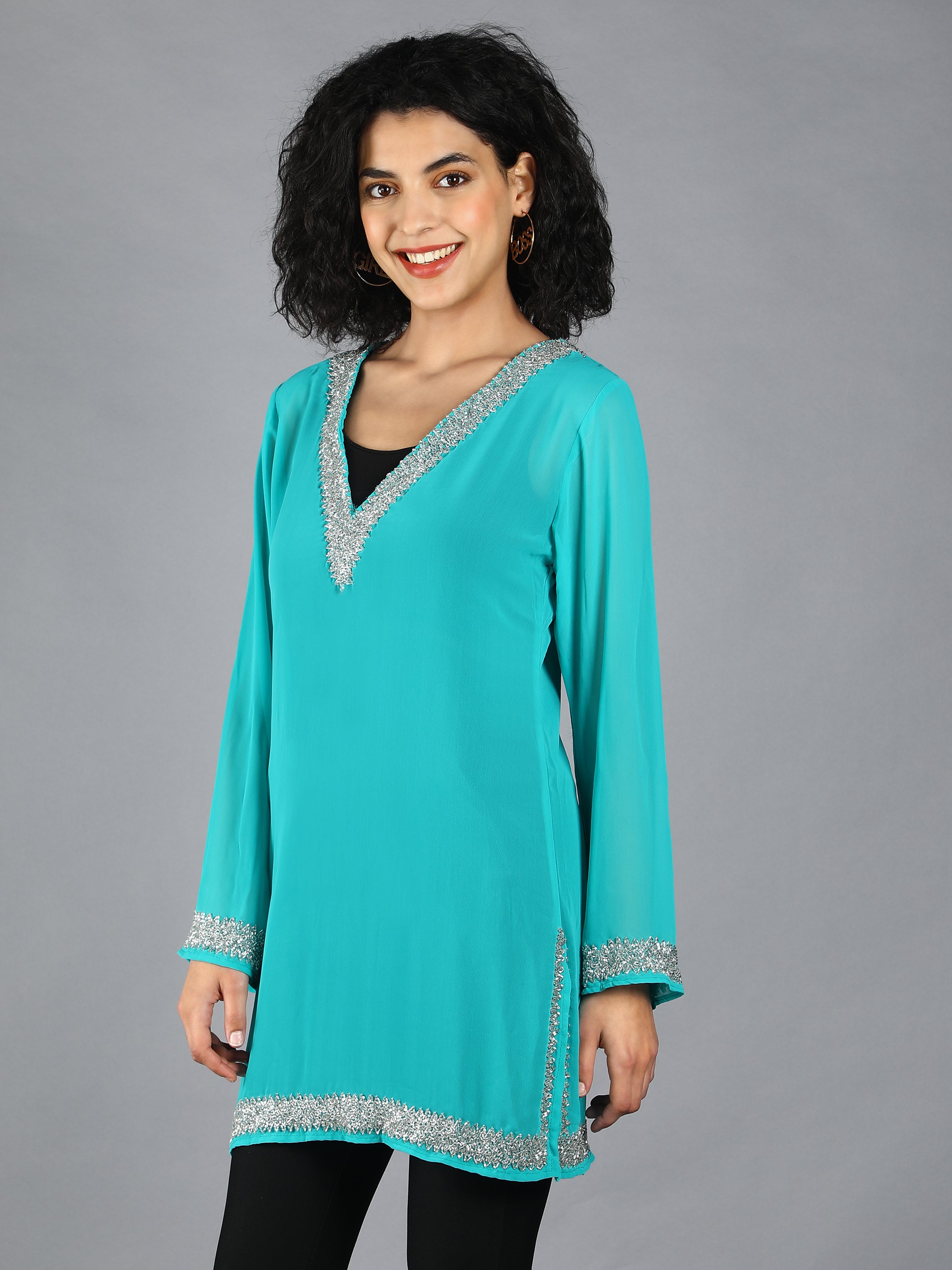 Farah Kurti