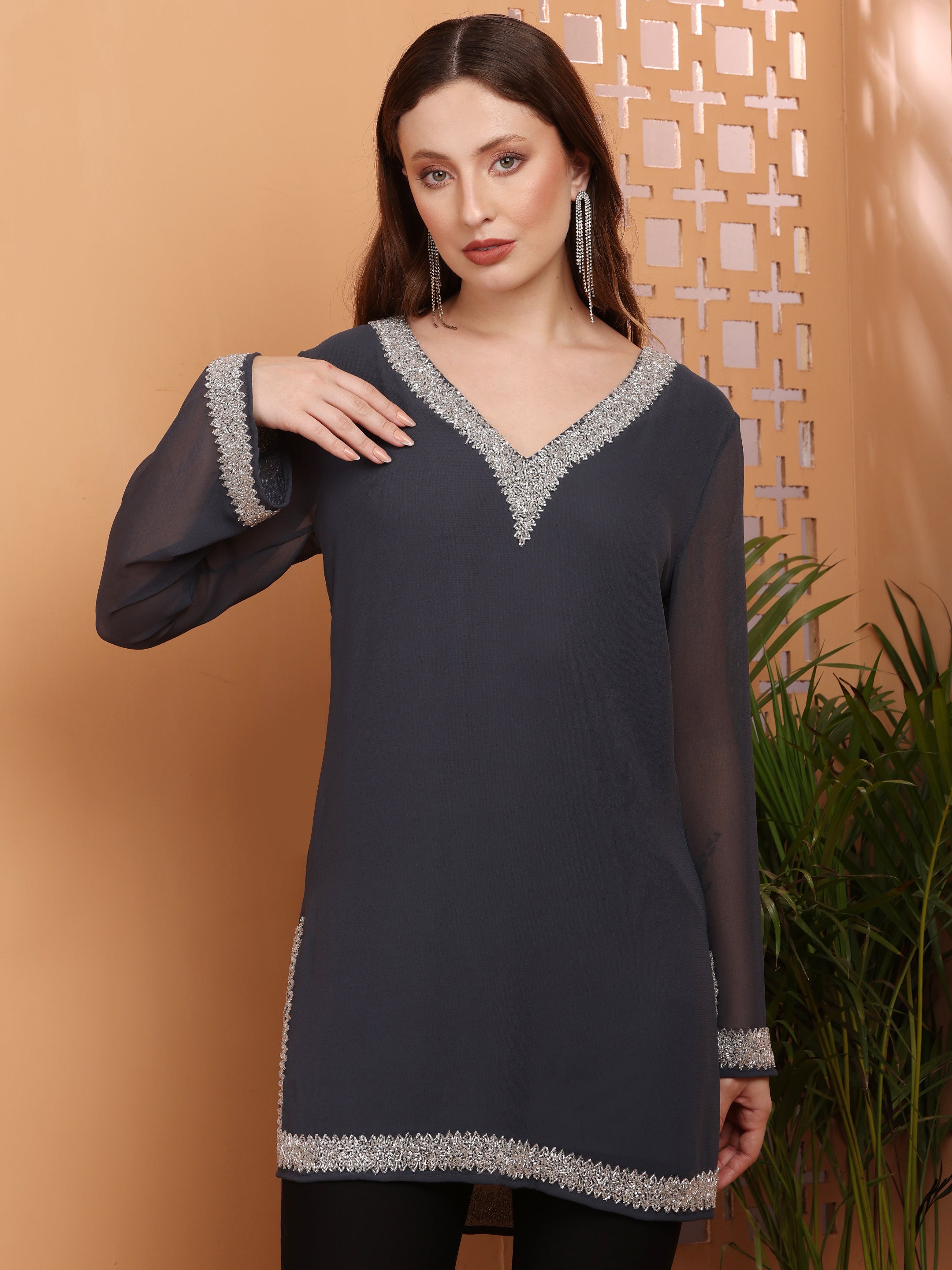 Zoya Embellished Kurti(With Lining)