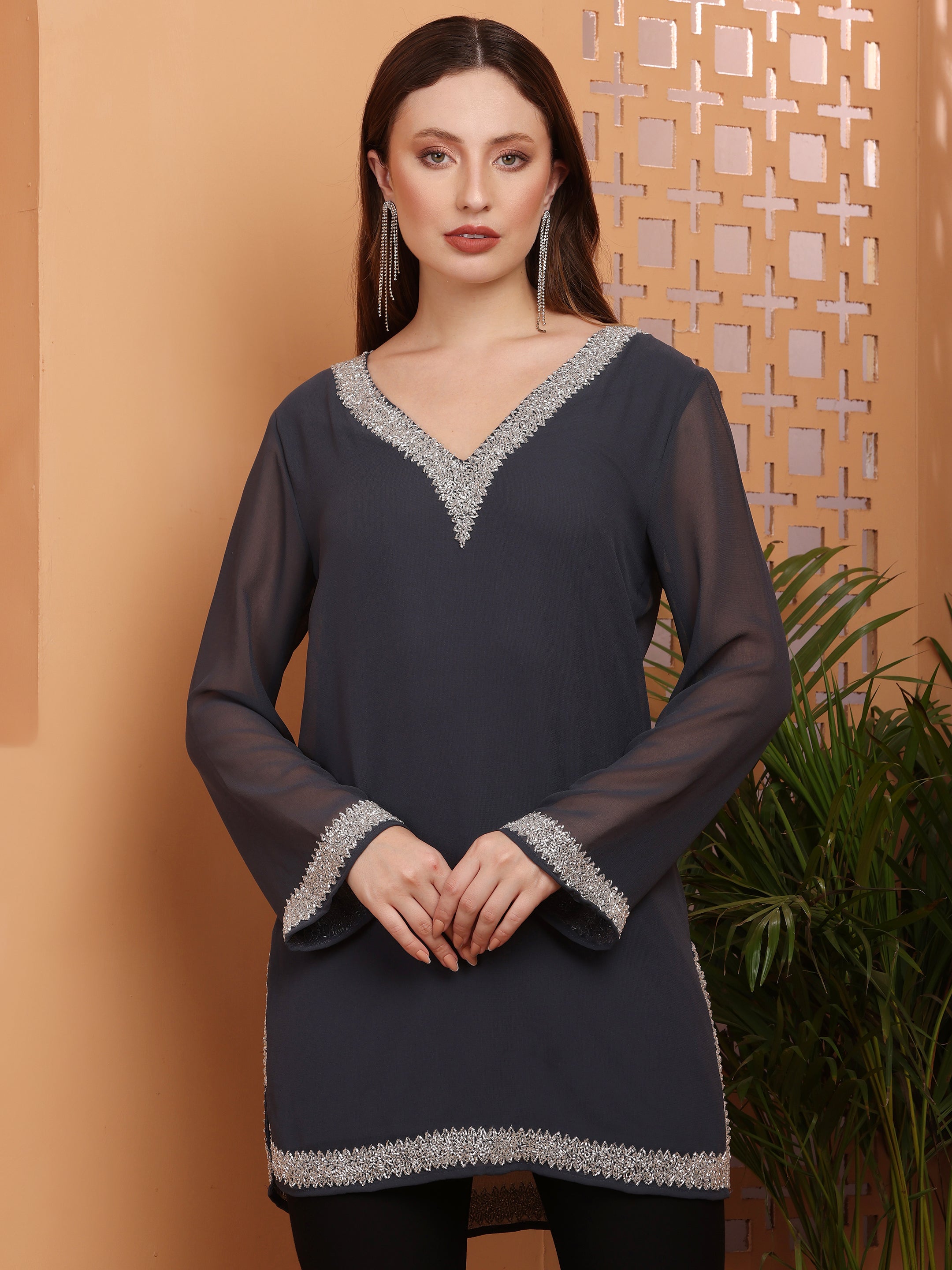 Zoya Embellished Kurti(With Lining)