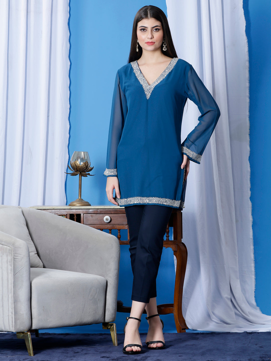 Blue Embellished V Neck Kurti(With Lining)