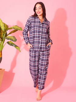 Susy Nightsuit
