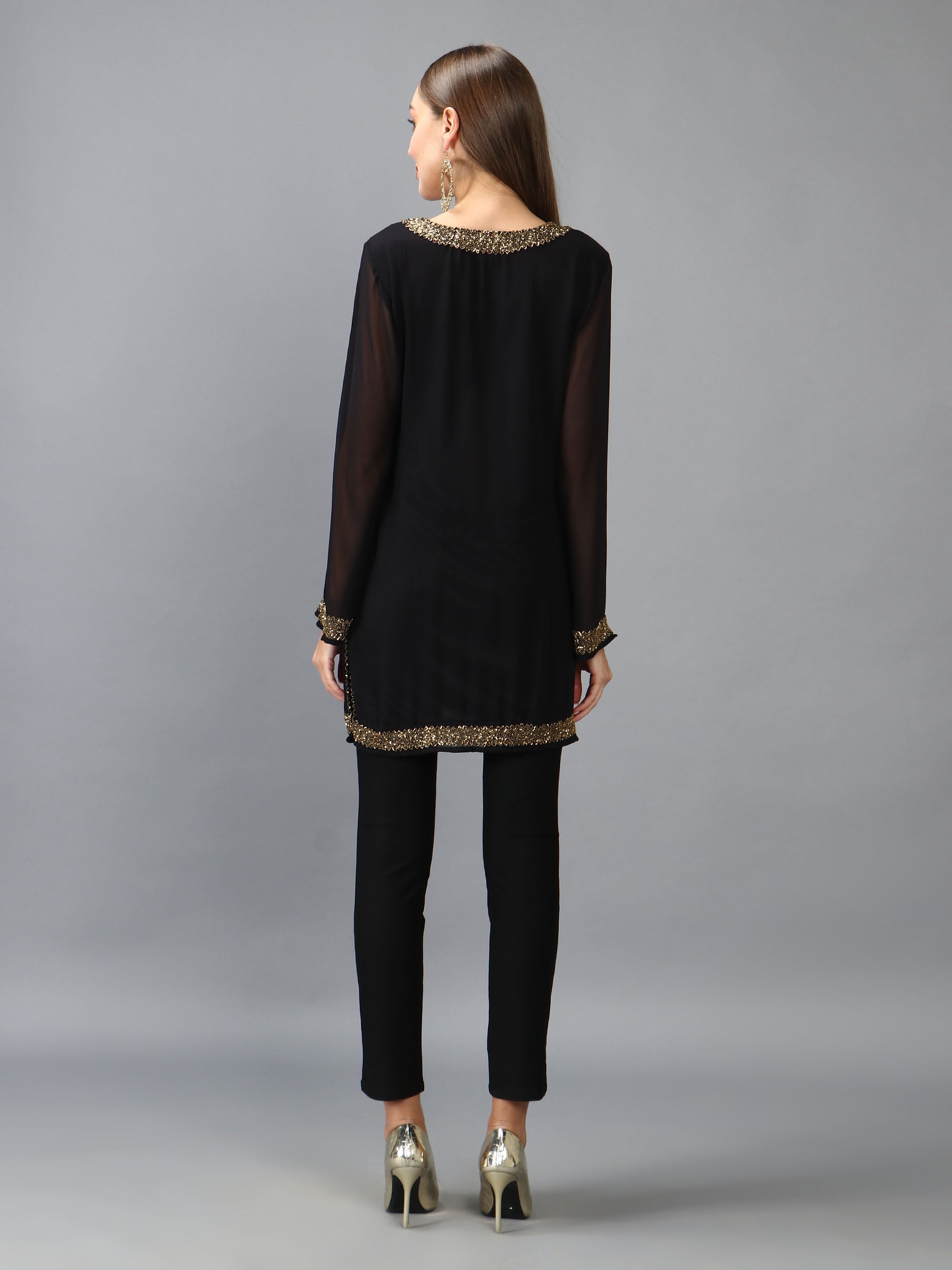 Black Embellished V Neck Kurti(With Lining)