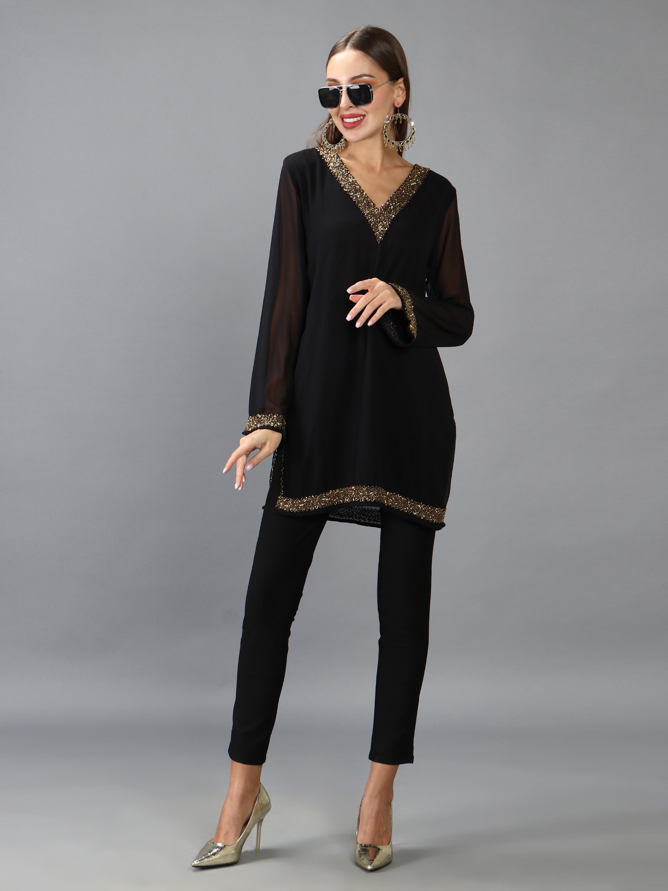 Black Embellished V Neck Kurti(With Lining)